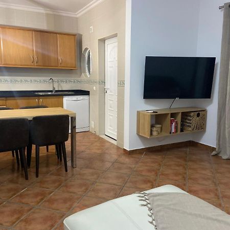 Parra Home Holidays - Close To Gale Beach Guia  Exteriér fotografie